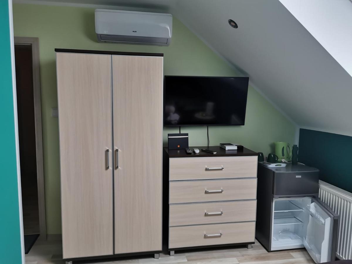 Zlota Rybka Lubniewice Hotel Buitenkant foto